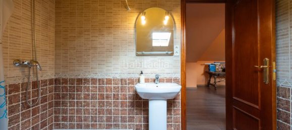 5 bedrooms House in Valdemorillo, Spain No. 106463 22