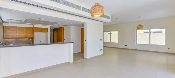 4 bedrooms Villa in Jumeirah Park, UAE No. 106122 2