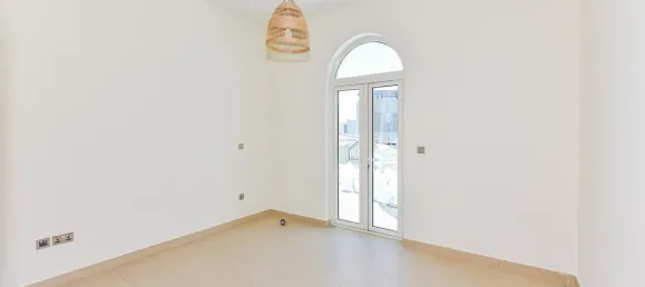 4 bedrooms Villa in Jumeirah Park, UAE No. 106122 8