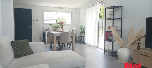 4 bedrooms House in Chasne-sur-Illet, France No. 330810 8