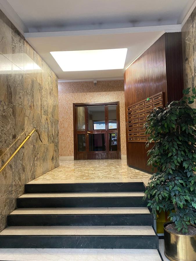 2 rooms Apartment in Milan, Italy No. 247712