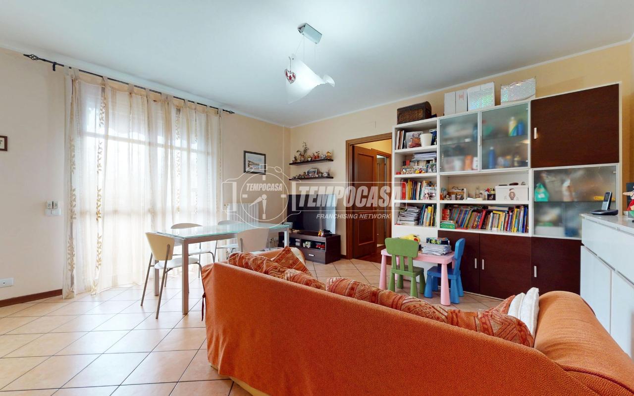 3 rooms Apartment in Carpi, Italy No. 237443