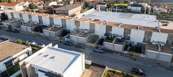 3 bedrooms House in Aves, Portugal No. 184858 19