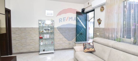 3 bedrooms House in Viagrande, Italy No. 172165 3