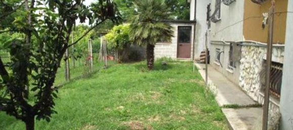 4غرفة منزل في Mantua, Italy رقم 248457 35