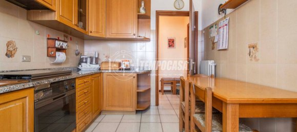 3 bedrooms Apartment in Saronno, Italy No. 319950 11
