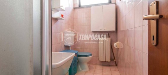 3 bedrooms Apartment in Saronno, Italy No. 319950 22