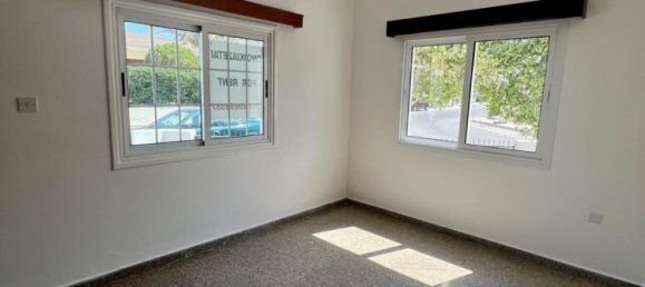 Таунхаус с 3 спальнями в Ларнака, Кипр № 26138 11