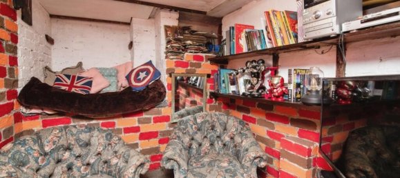 3 bedrooms House in Halesowen, United Kingdom No. 2019 4