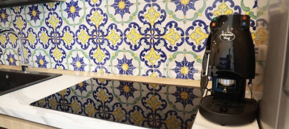 4 Schlafzimmer Wohnung in Naples, Italy, Nr. 320418 5