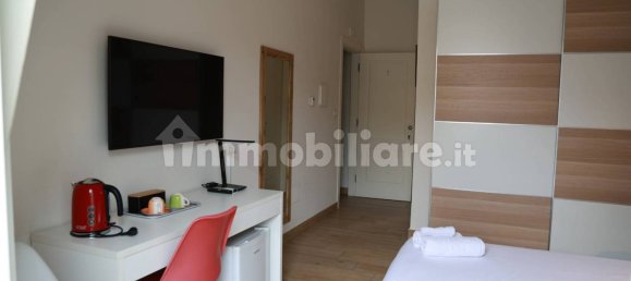 4 Schlafzimmer Wohnung in Naples, Italy, Nr. 320418 41