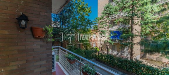 3 rooms Apartment in Milan, Italy No. 274444 9