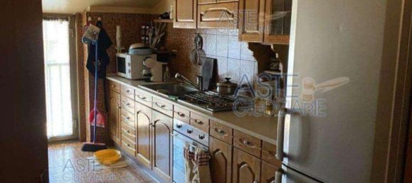 4 rooms Apartment in Muggiò, Italy No. 3319 7