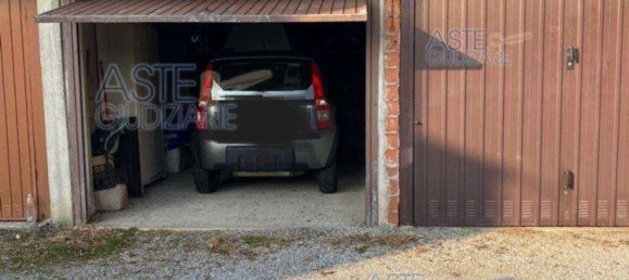 4 rooms Apartment in Muggiò, Italy No. 3319 4