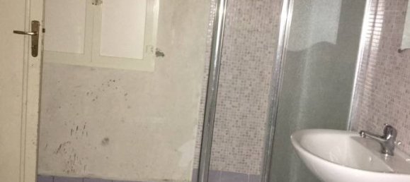 4 bedrooms Apartment in Messina, Italy No. 135021 17