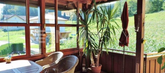 Casa de 14 divisões em Attnang-Puchheim, Austria N.º 197538 5