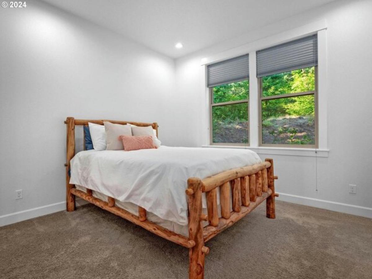 5 bedrooms House in North Plains, USA No. 397997