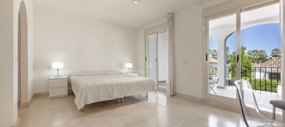 4 bedrooms Townhouse in Marbella, Spain No. 172992 7