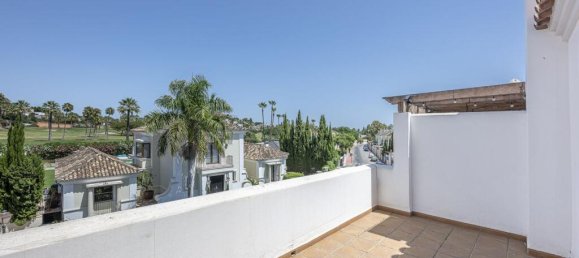 4 bedrooms Townhouse in Marbella, Spain No. 172992 10
