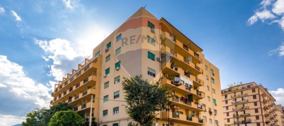 2 chambres Appartement à Palermo, Italy No. 67628 18