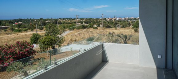 5 Schlafzimmer Villa in Quarteira, Portugal, Nr. 31937 13