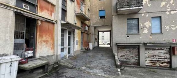 2غرفة شقة في Legnano, Italy رقم 331460 2