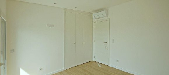 3 Schlafzimmer Villa in Seixal, Portugal, Nr. 107161 11