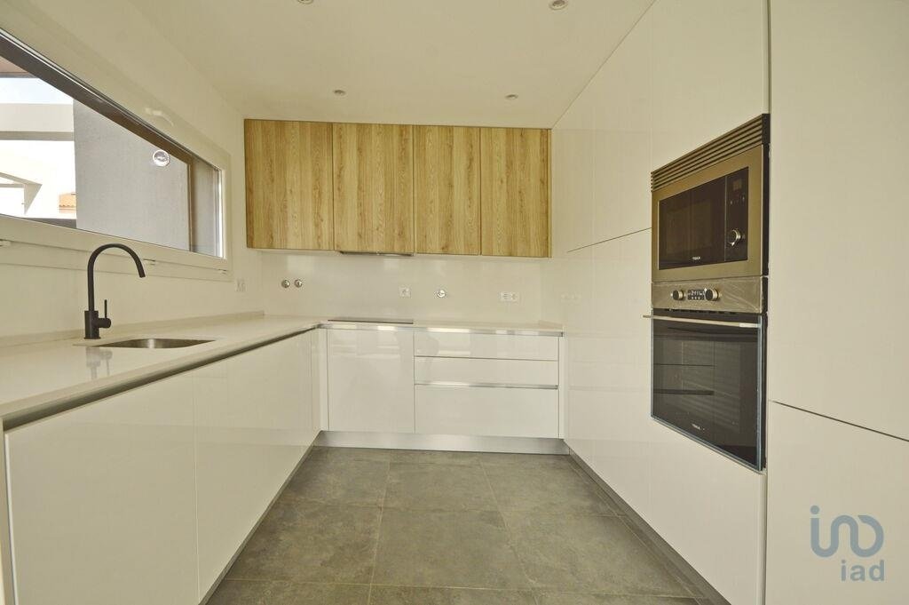 3 Schlafzimmer Villa in Seixal, Portugal, Nr. 107161