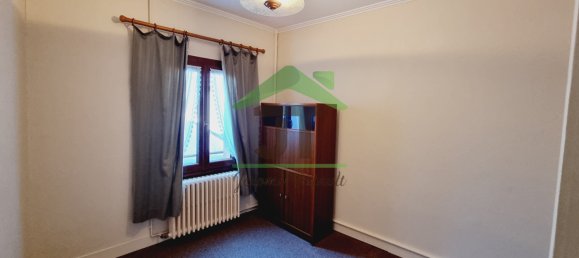 3 bedrooms House in Chateaudun, France No. 50587 10