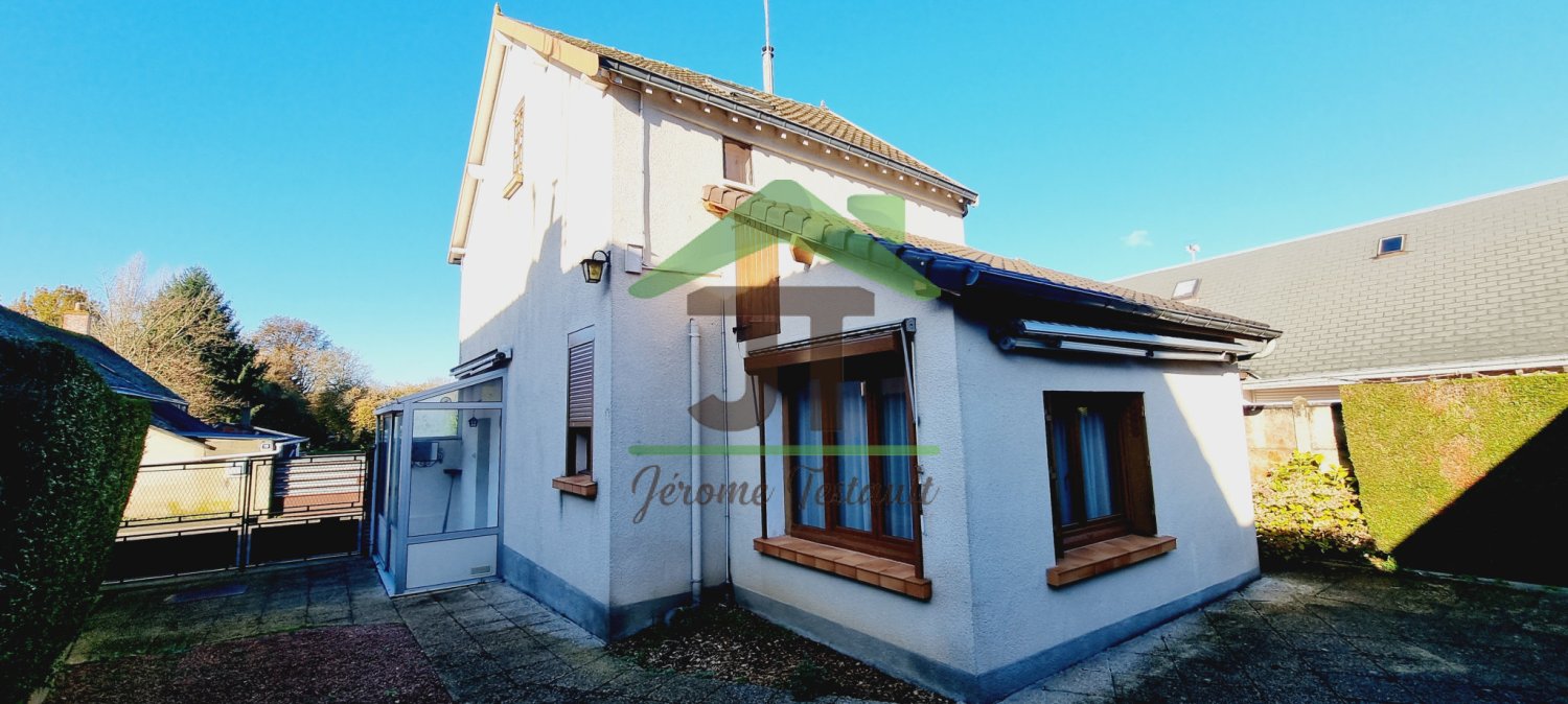 3 bedrooms House in Chateaudun, France No. 50587