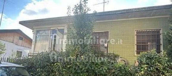3 bedrooms Villa in Milan, Italy No. 264578 14