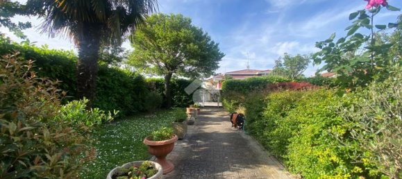5 rooms Villa in Cona, Italy No. 124414 3