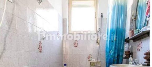 Apartamento T2 em La Spezia, Italy N.º 220413 6