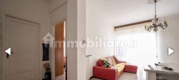 Apartamento T2 em La Spezia, Italy N.º 220413 2