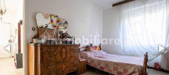 Apartamento T2 em La Spezia, Italy N.º 220413 5