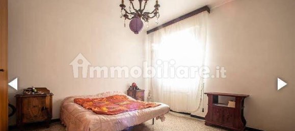 Apartamento T2 em La Spezia, Italy N.º 220413 4