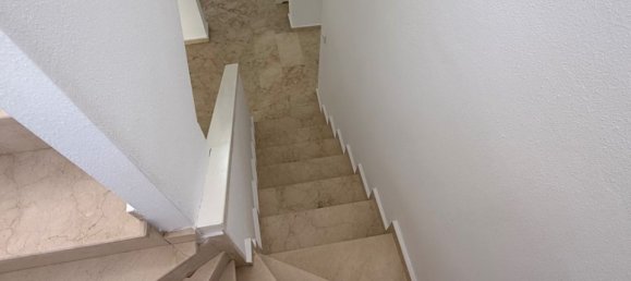 4 bedrooms Villa in Alicante, Spain No. 183505 20