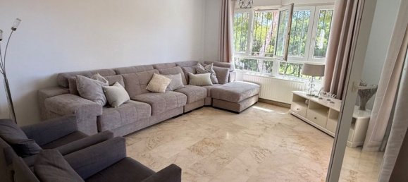 4 bedrooms Villa in Alicante, Spain No. 183505 9