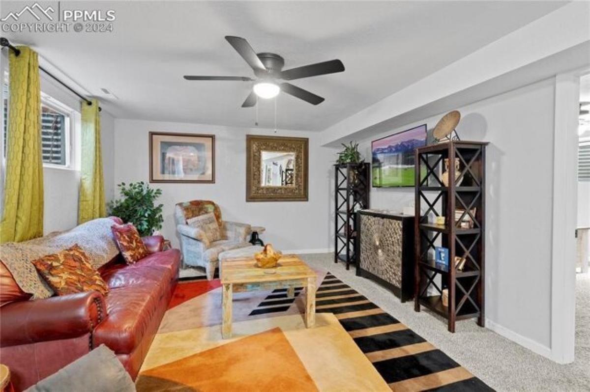 6 bedrooms House in Colorado Springs, USA No. 424483