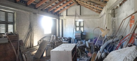 4 rooms House in Terzo, Italy No. 94254 11