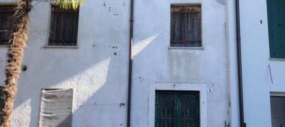 10 Schlafzimmer Haus in Udine, Italy, Nr. 331723 12