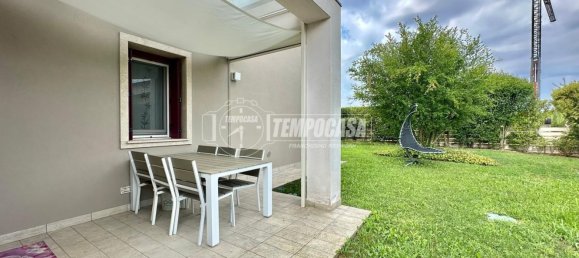 3 rooms Apartment in Peschiera del Garda, Italy No. 260505 7