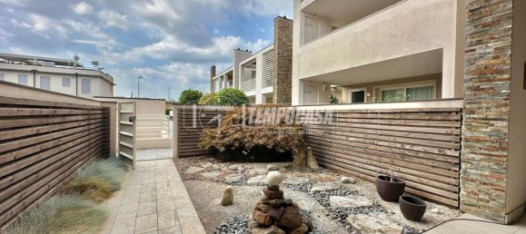 3 rooms Apartment in Peschiera del Garda, Italy No. 260505 4