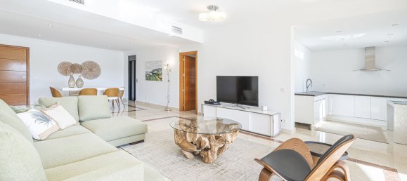 7 Schlafzimmer Villa in Marbella, Spain, Nr. 19420 33