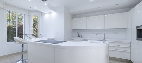 7 Schlafzimmer Villa in Marbella, Spain, Nr. 19420 13