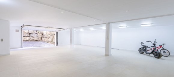 7 Schlafzimmer Villa in Marbella, Spain, Nr. 19420 44