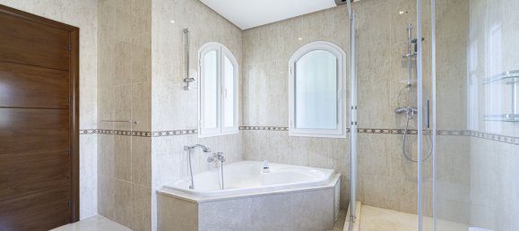 7 Schlafzimmer Villa in Marbella, Spain, Nr. 19420 22