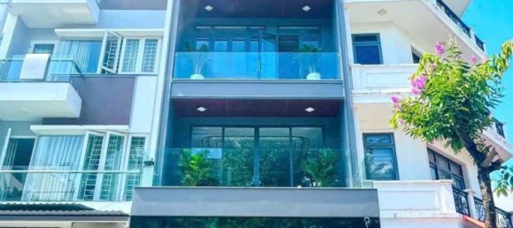 Таунхаус 90м² в Район 7, Вьетнам № 19781 3