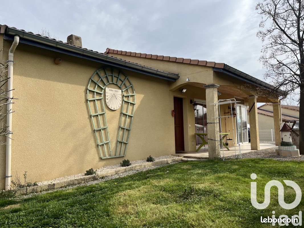 2 Schlafzimmer Haus in Chomerac, France, Nr. 193248