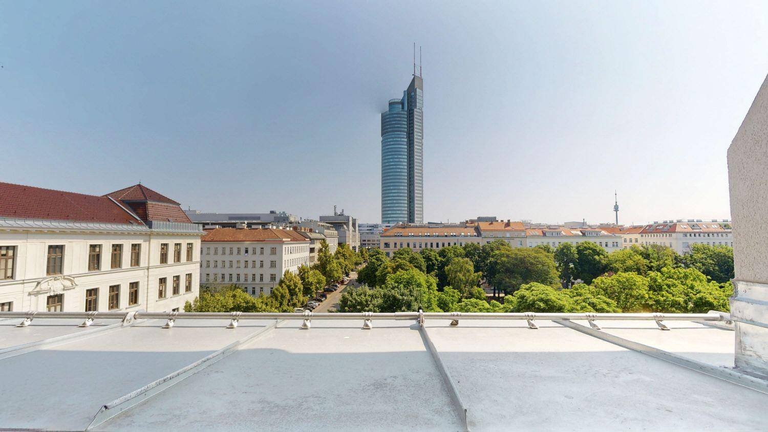 Квартира с 2 комнатами в Бригиттенау, Австрия № 173212